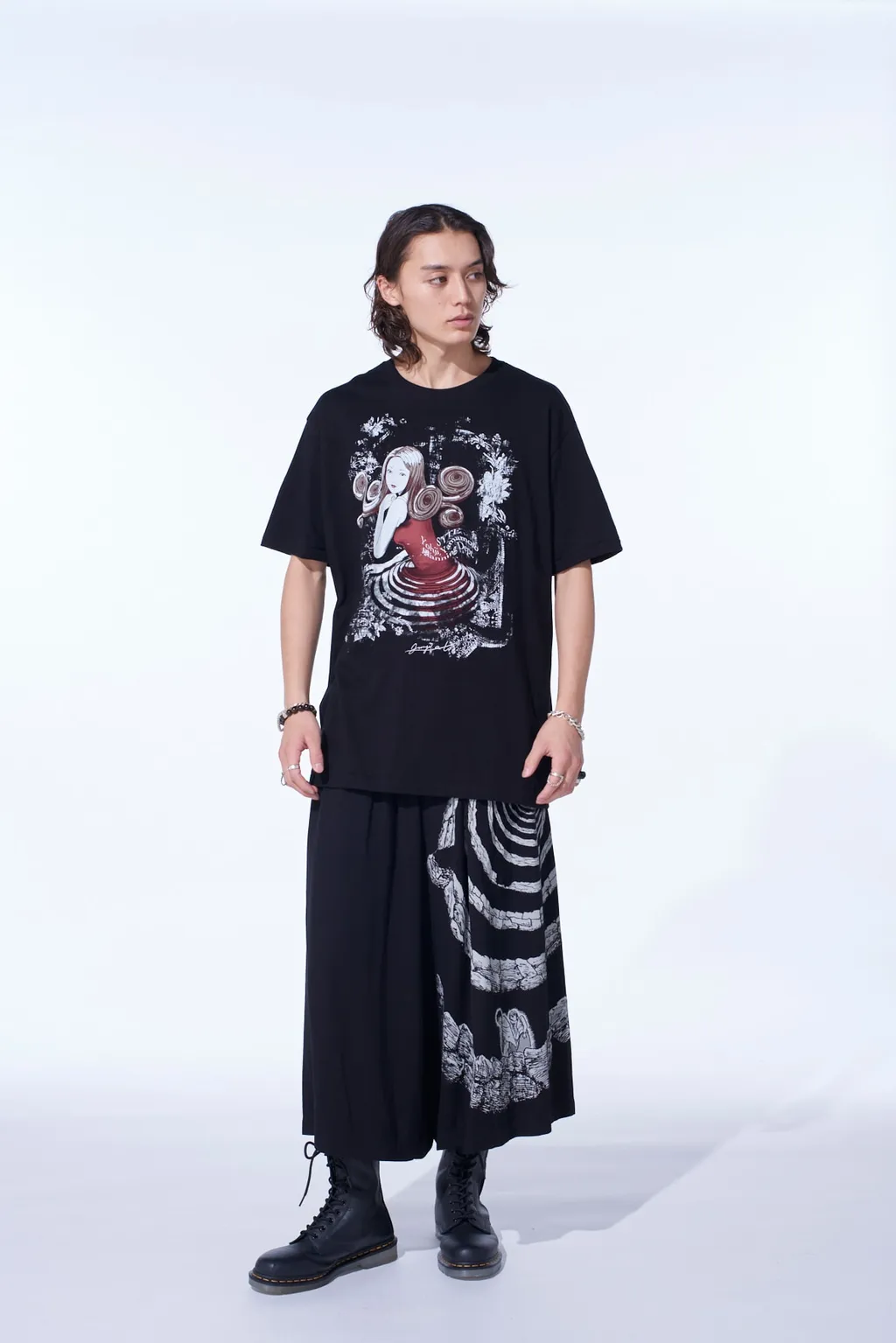 S'yte × Junji Ito -Uzumaki- Kirie’S Spiral Dress Graphic T-Shirt