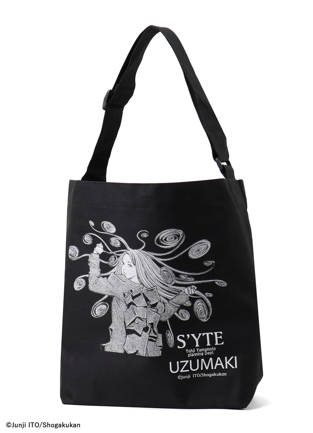 S'yte × Junji Ito -Uzumaki- Kirie&Azami Wearing Yohji Yamamoto Printed Bag