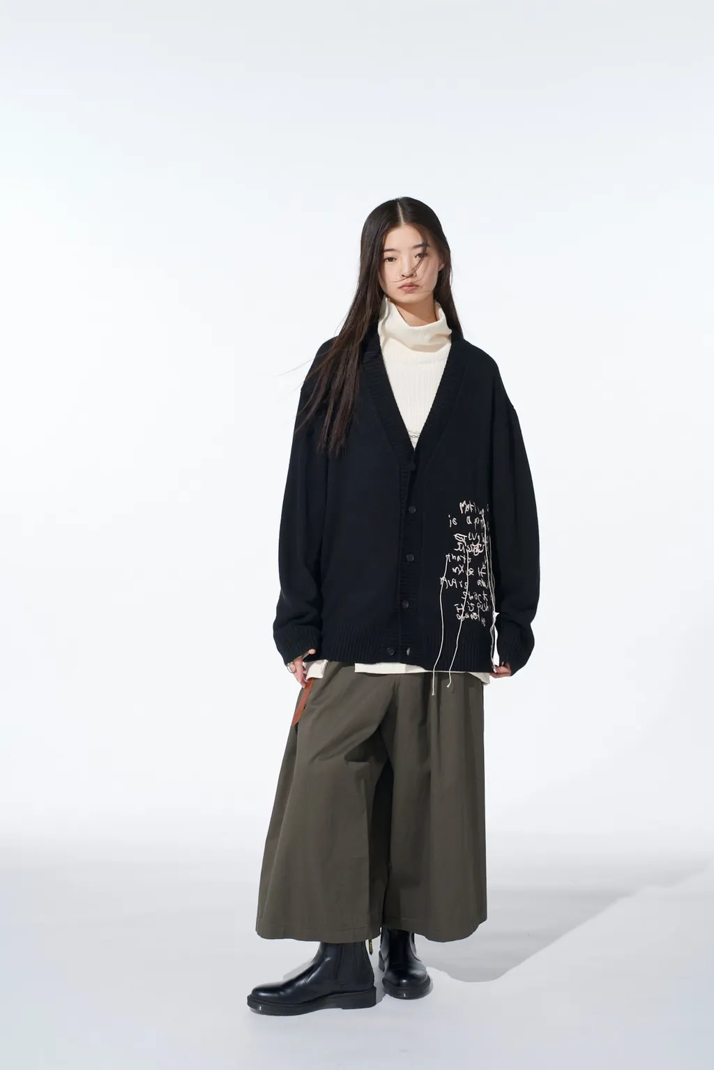 7G Wool-Blend Intarsia Message Cardigan