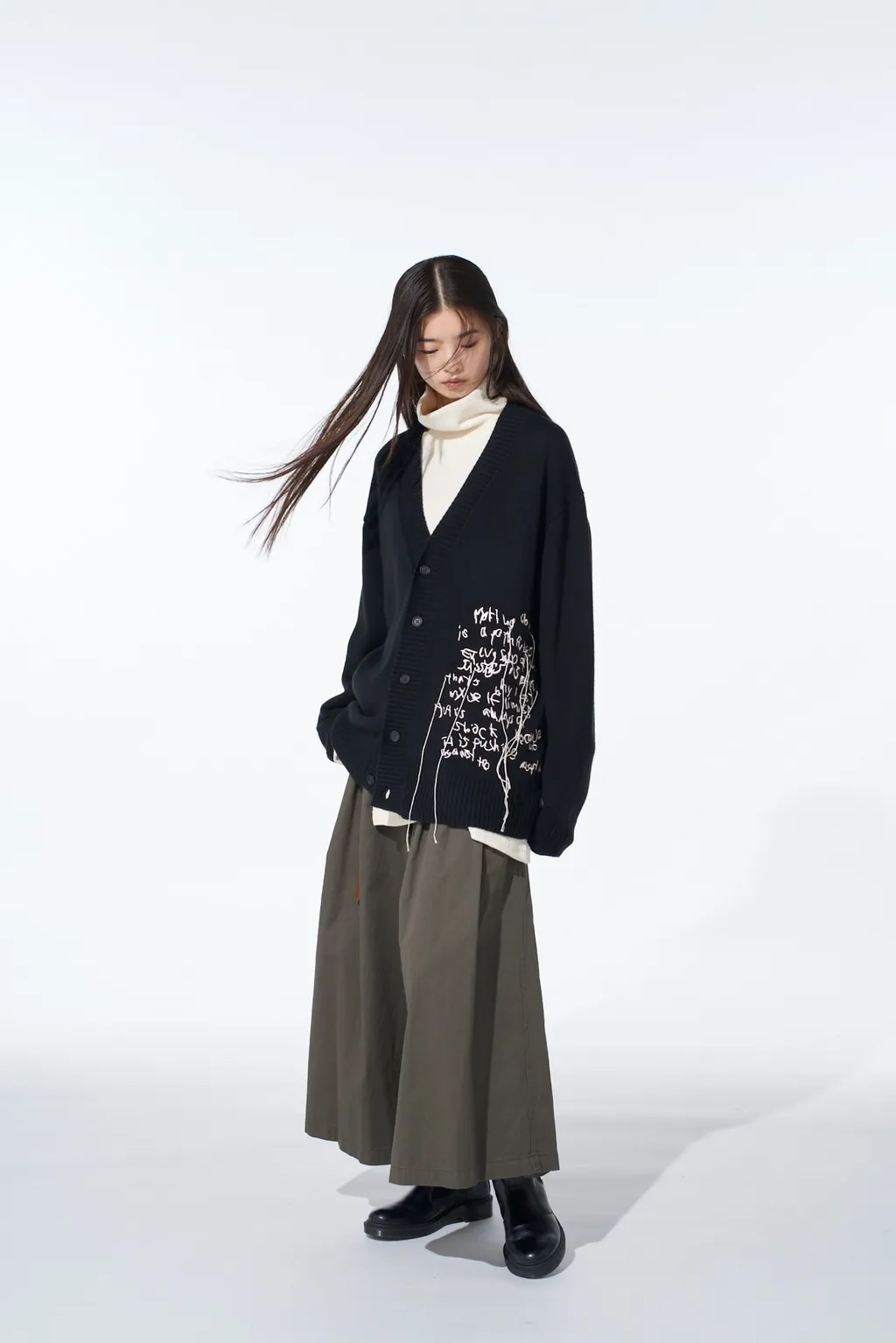 7G Wool-Blend Intarsia Message Cardigan