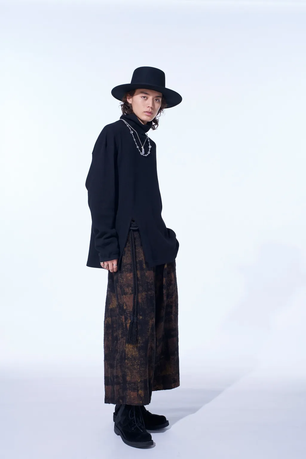 16/Thermal Waffle Turtle Neck T-Shirt