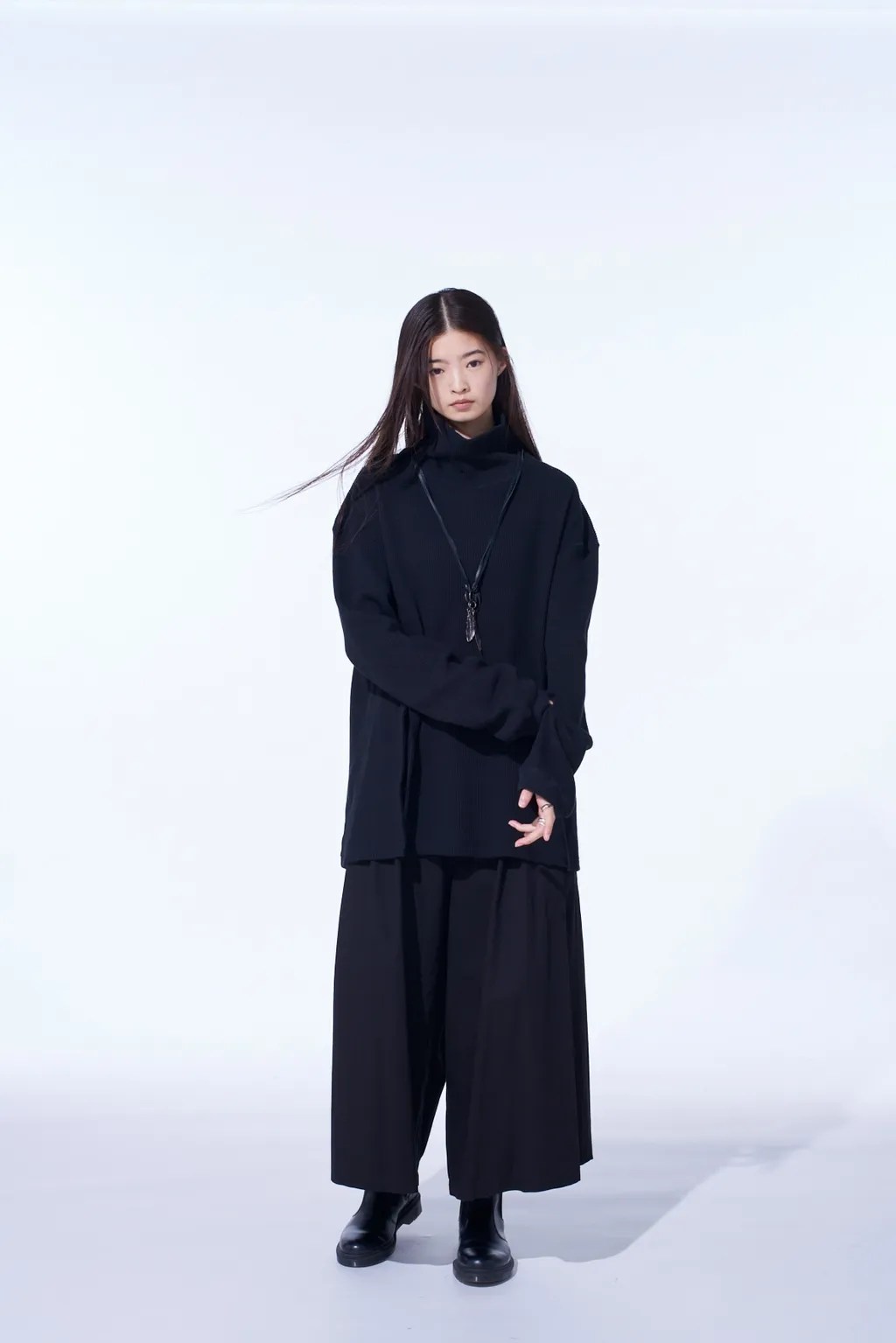 16/Thermal Waffle Turtle Neck T-Shirt