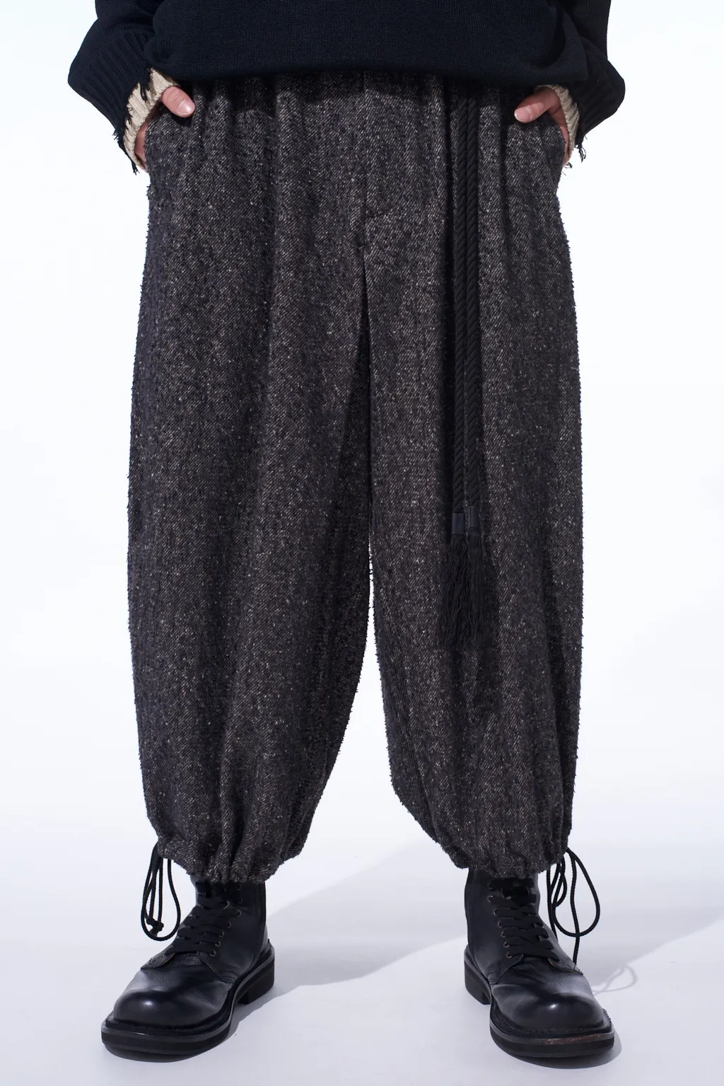 Brushed Twill Needle Punch Elastic Hakama Pants