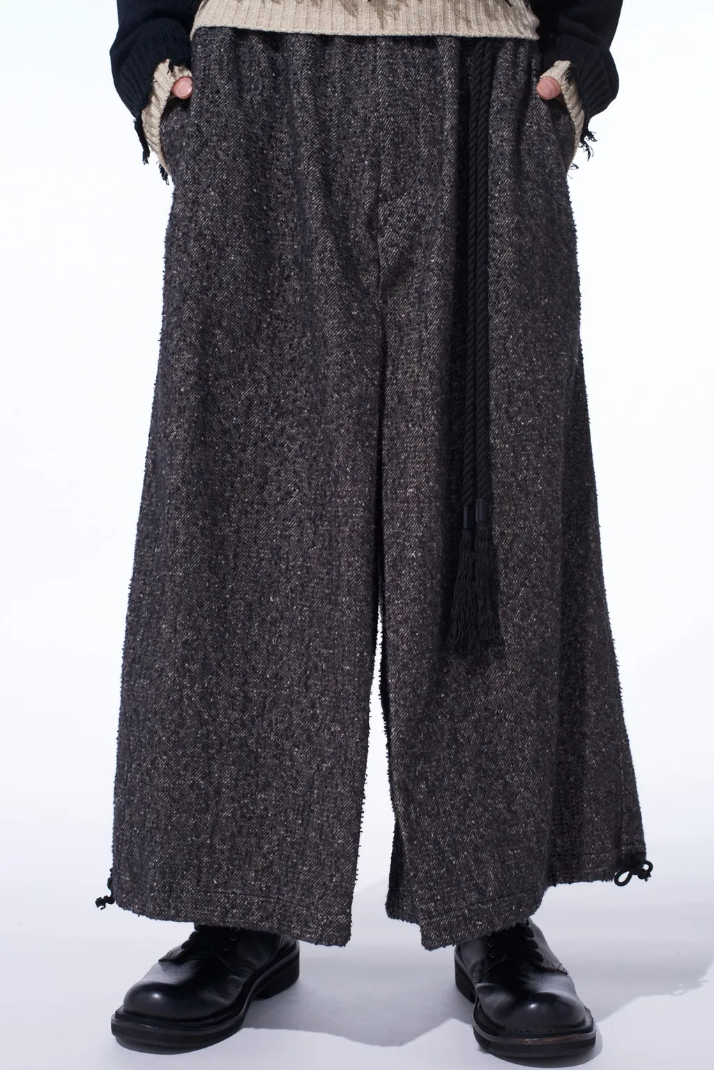 Brushed Twill Needle Punch Elastic Hakama Pants