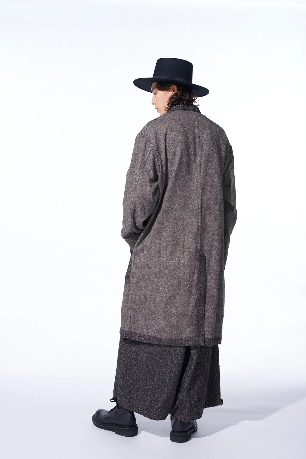 Brushed Twill Needle Punch Shop Coat