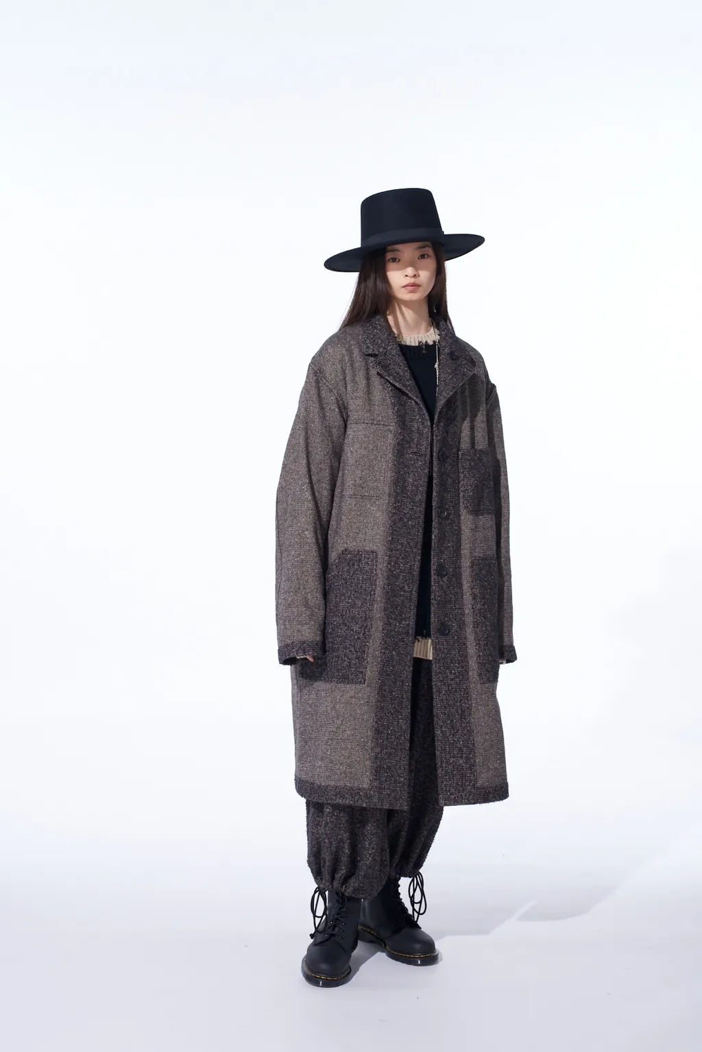 Brushed Twill Needle Punch Shop Coat
