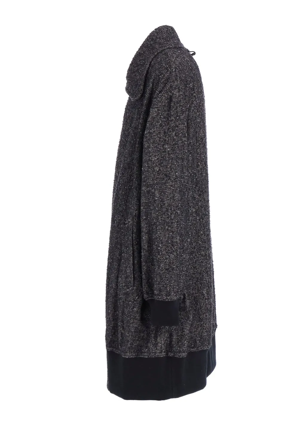 Brushed Twill Needle Punch Reversible Long Truck Top