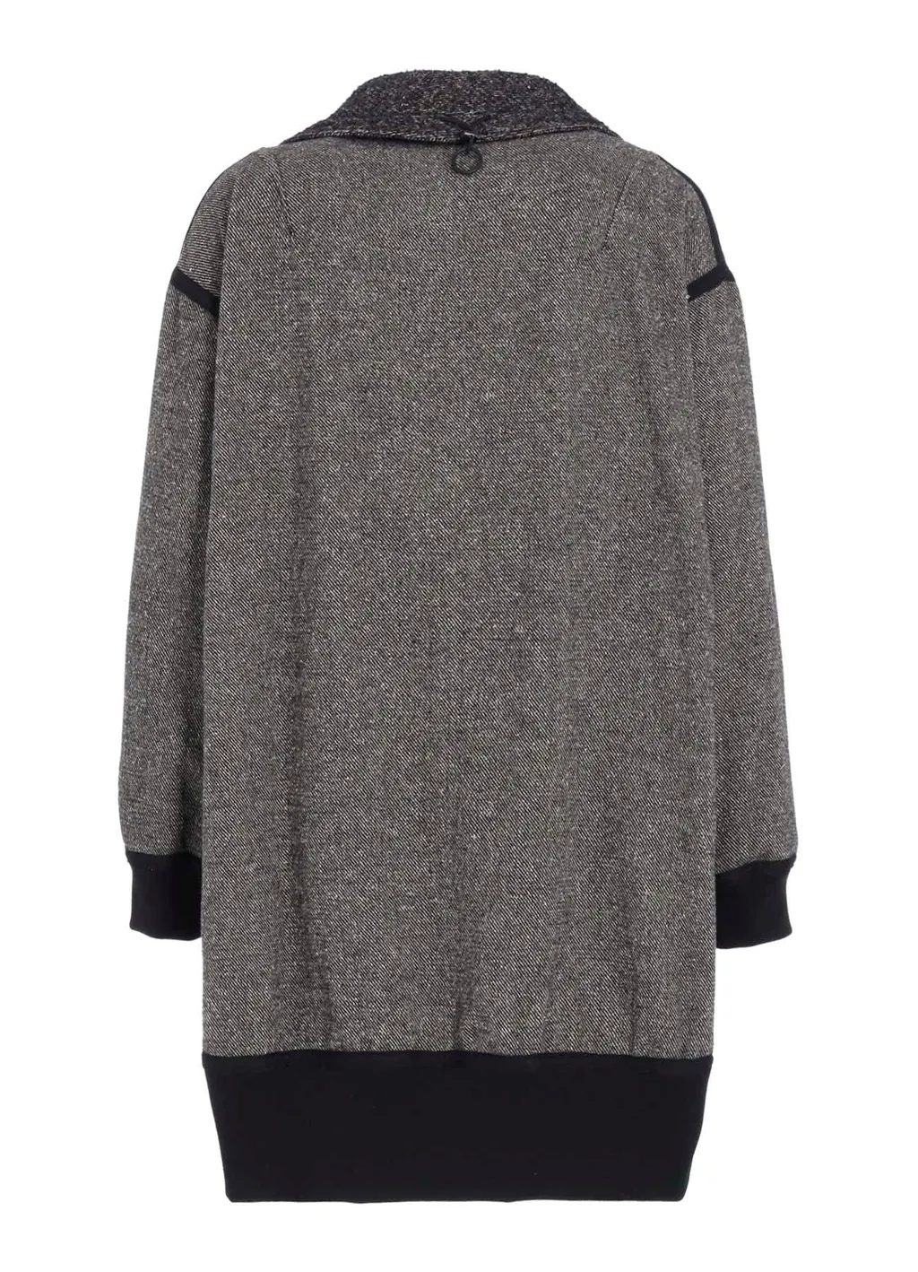Brushed Twill Needle Punch Reversible Long Truck Top