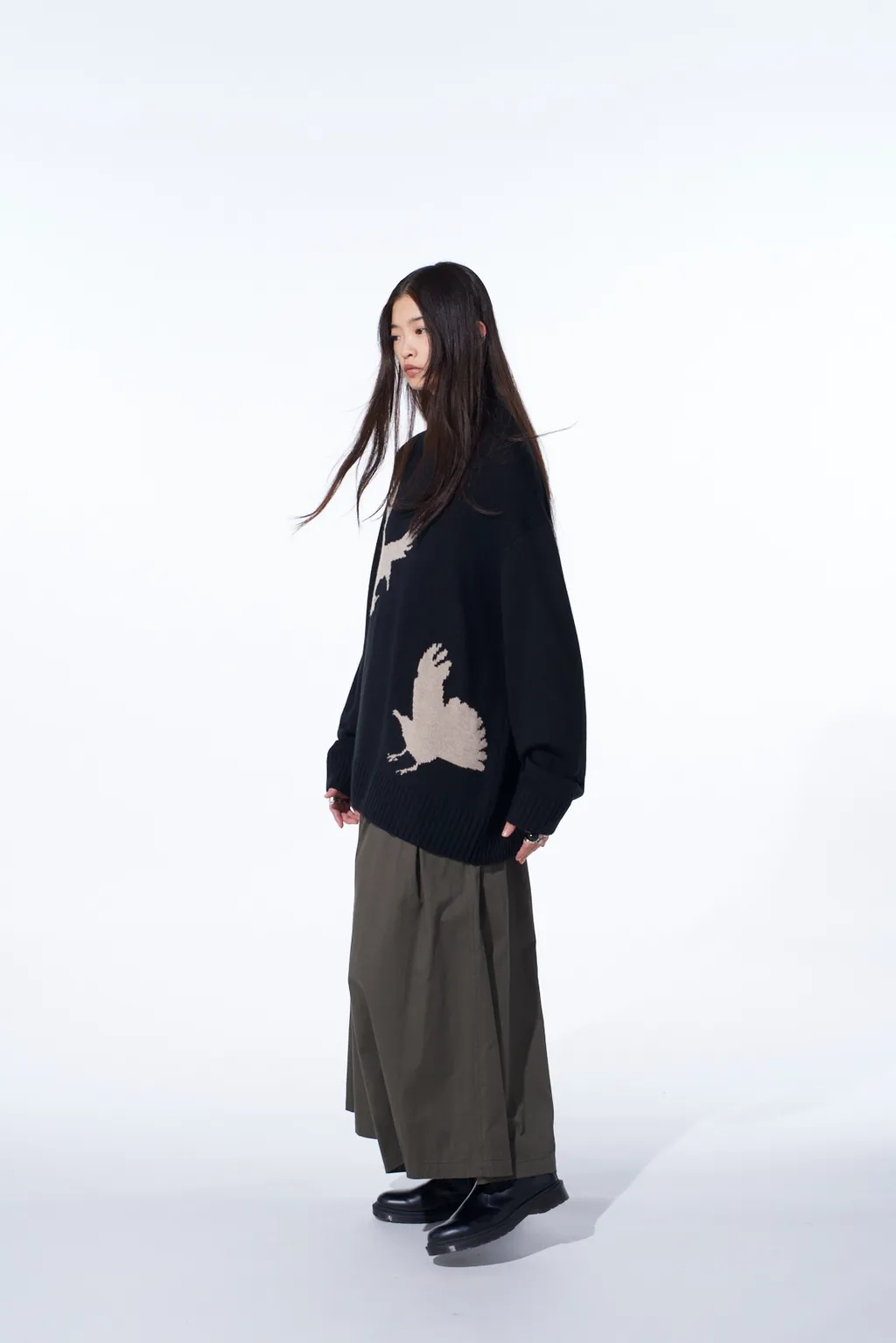 7G Wool-Blend Intarsia Crow-Pattern High Neck Knit