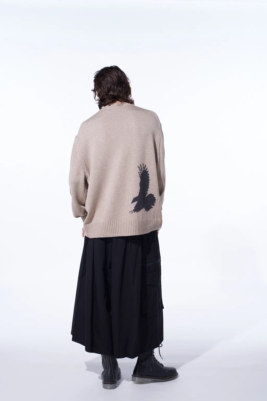 7G Wool-Blend Intarsia Crow-Pattern Pullover