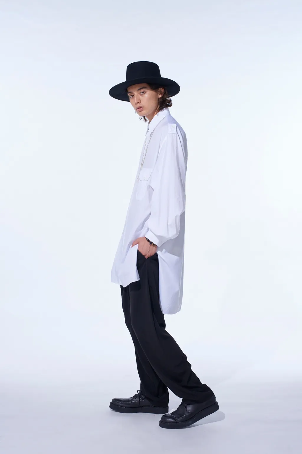 Crepe De Chine Shirring Pockets Tapered Pants