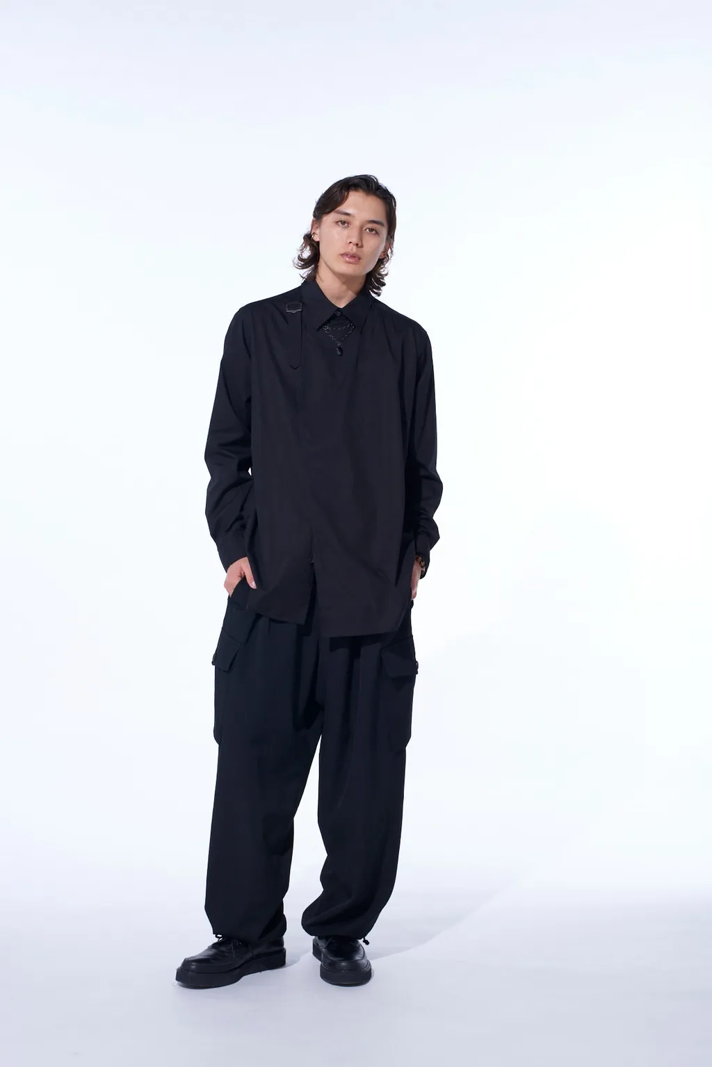 Washer Wool Gabardine 2 Tuck Cargo Pants