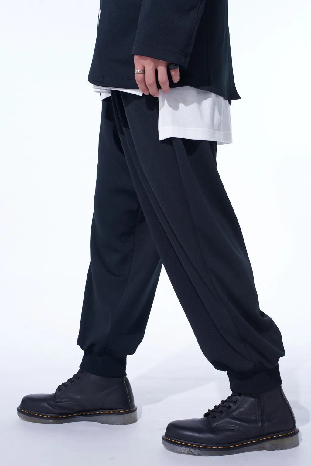 Pe/Smooth Two-Tuck Rib Pants