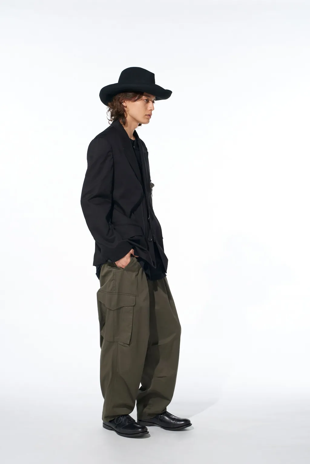 Cotton Twill Knee Tuck Cargo Pants