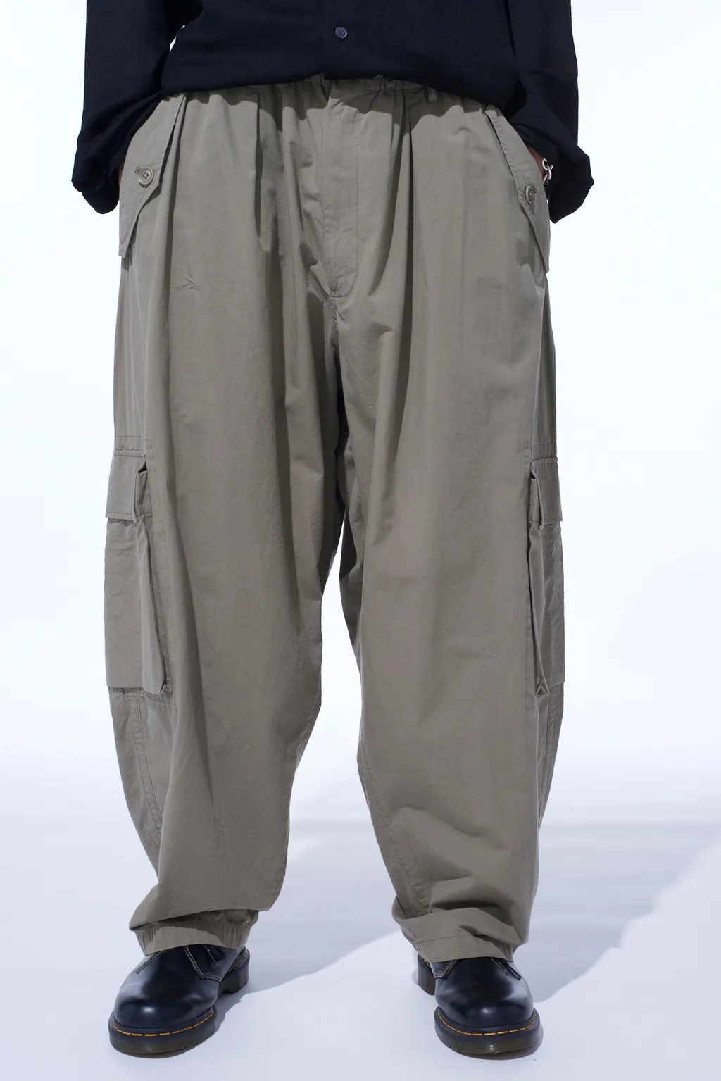 Brushed Washer Finish Broad Cargo Pants