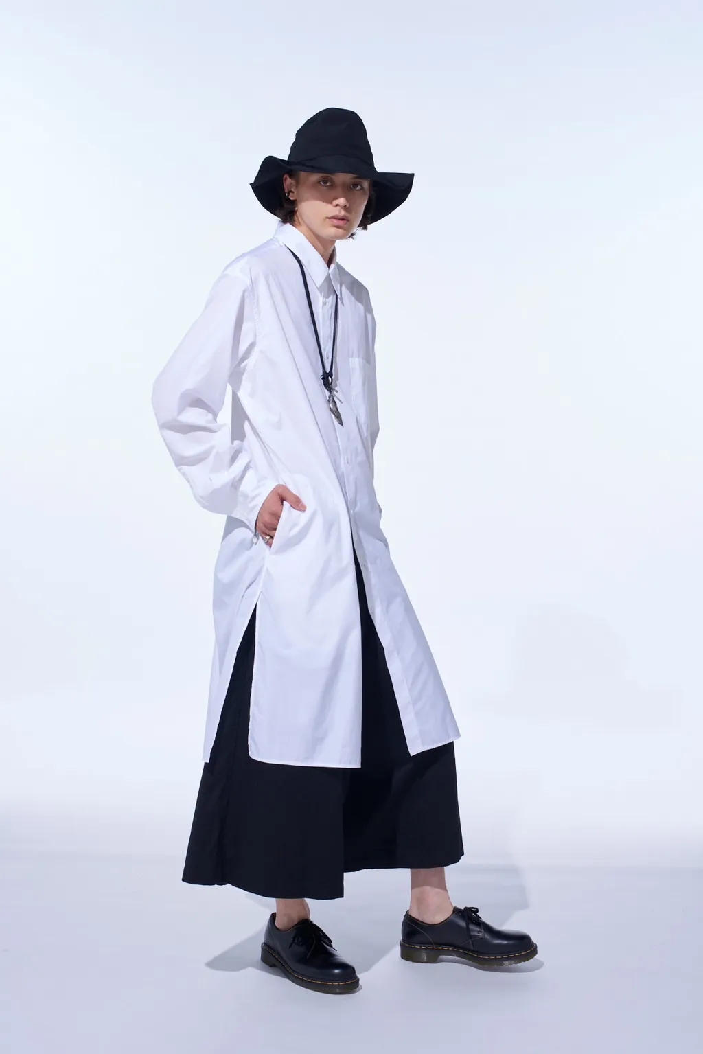 Cotton Broad Regular Collar Long Shirt