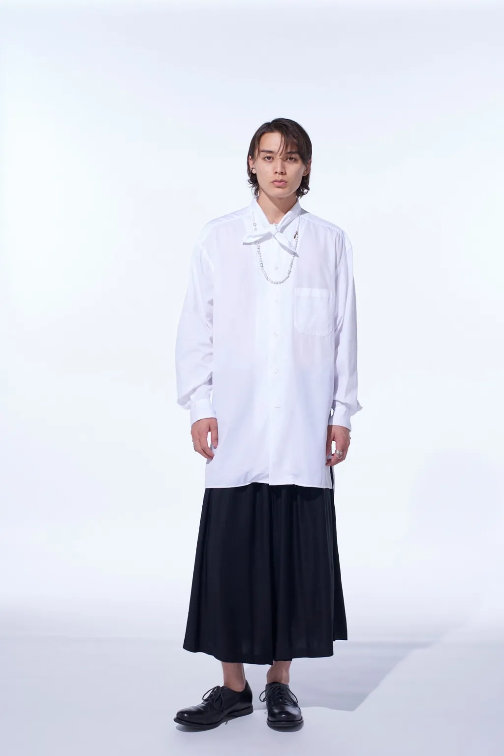 Cotton Broad Ribbon Collar Shirt