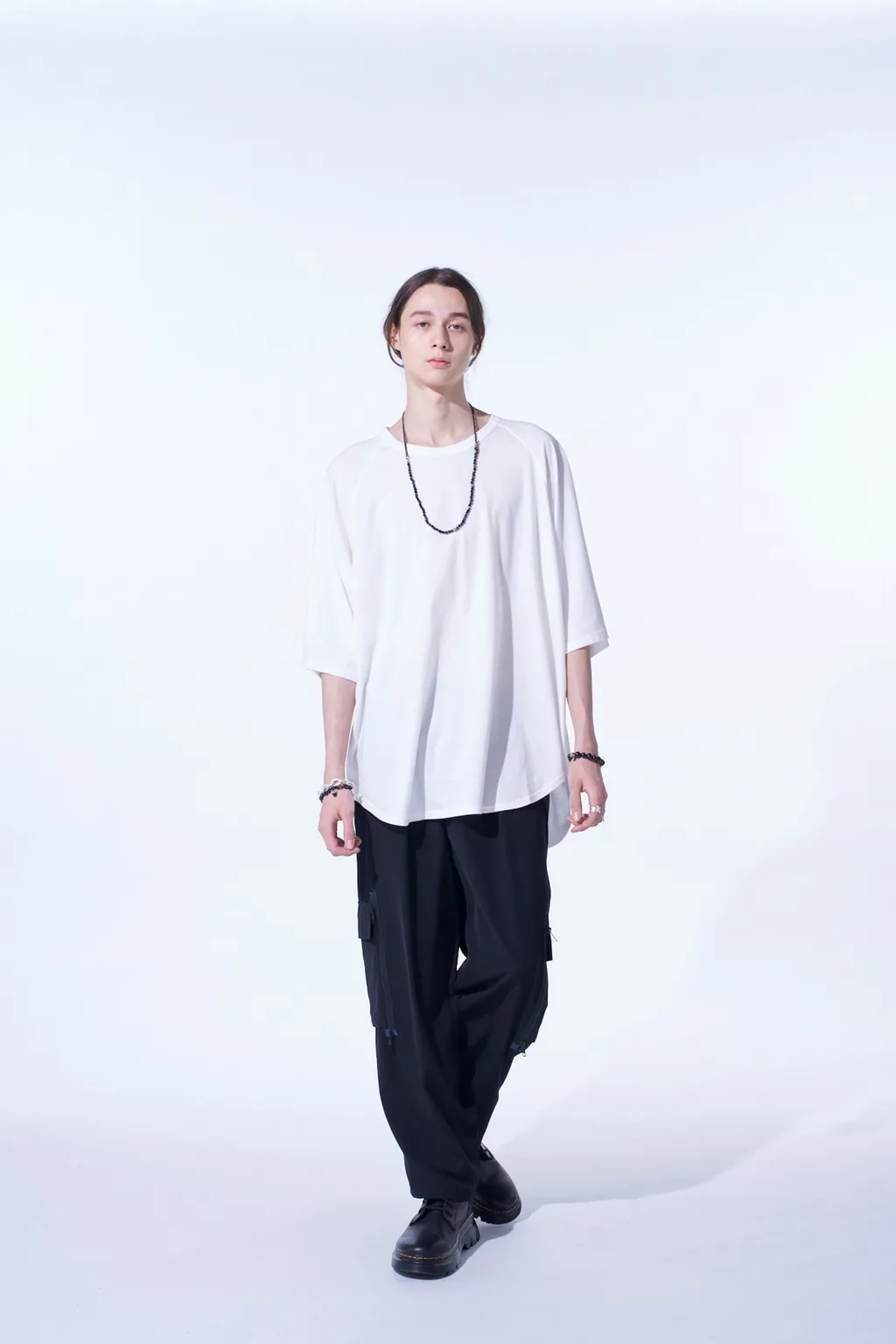 Soft Jersey Back Center Stitch Oversized Raglan Sleeve T-Shirt