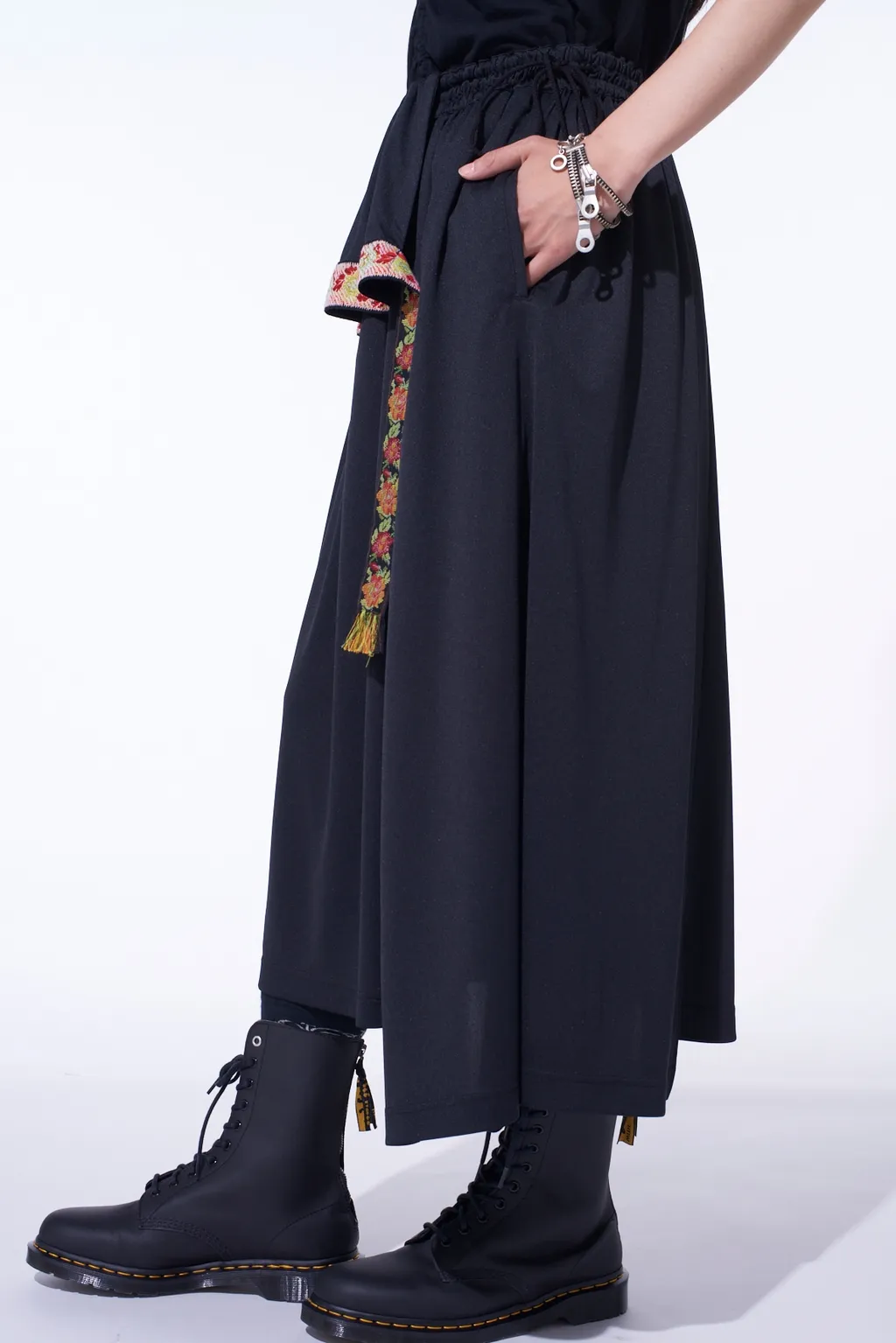 Pe/Smooth Jersey Waist-String Gathered Skirt With Tyrolean Tapes