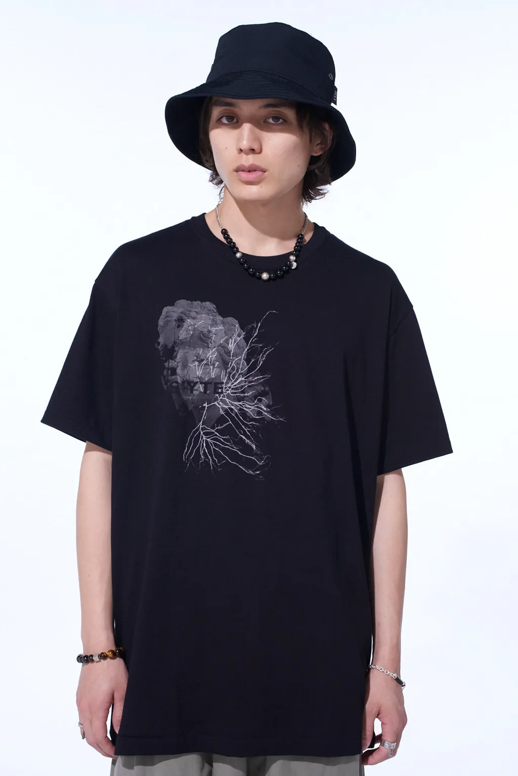 Graphic T-Shirt -Sculpture-