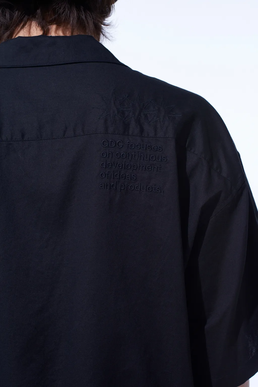-S’Yte × Gdc Collaborate Collection- Embroidery Open Collar Shirt