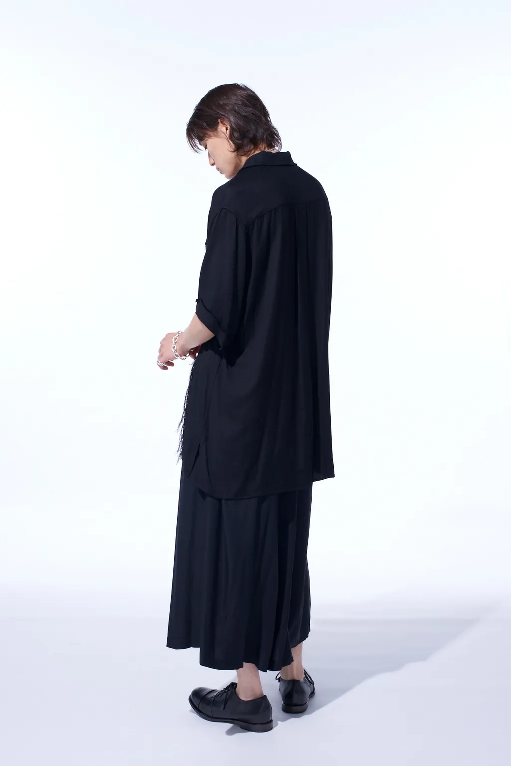 Viscose Twill Cut-Off Open-Collar Shirt