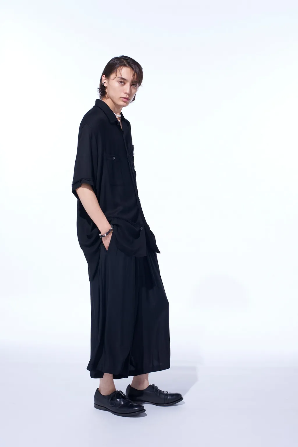 Viscose Twill Cut-Off Open-Collar Shirt