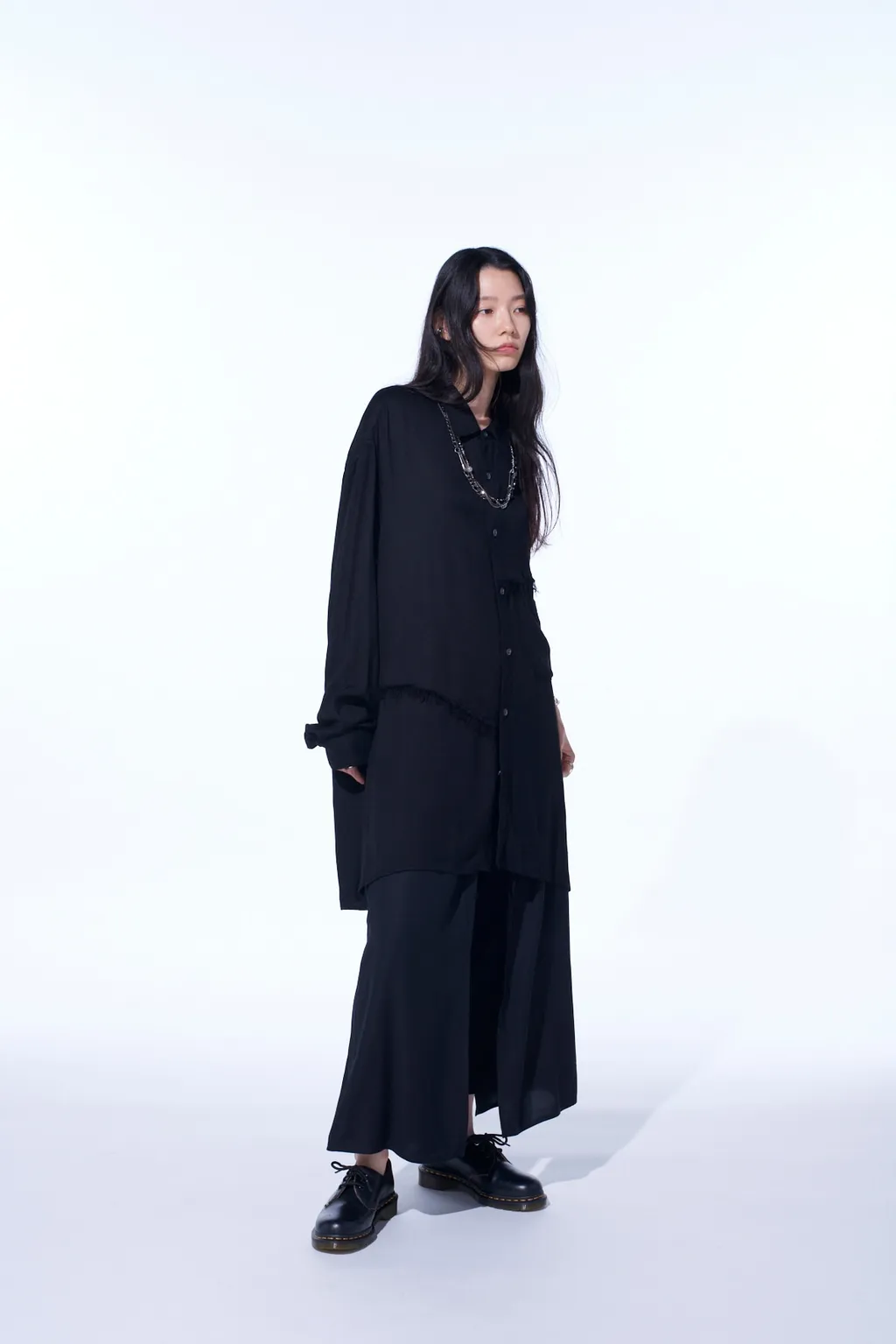 Viscose Twill Cut-Off Oversized Regular Collar Shirt