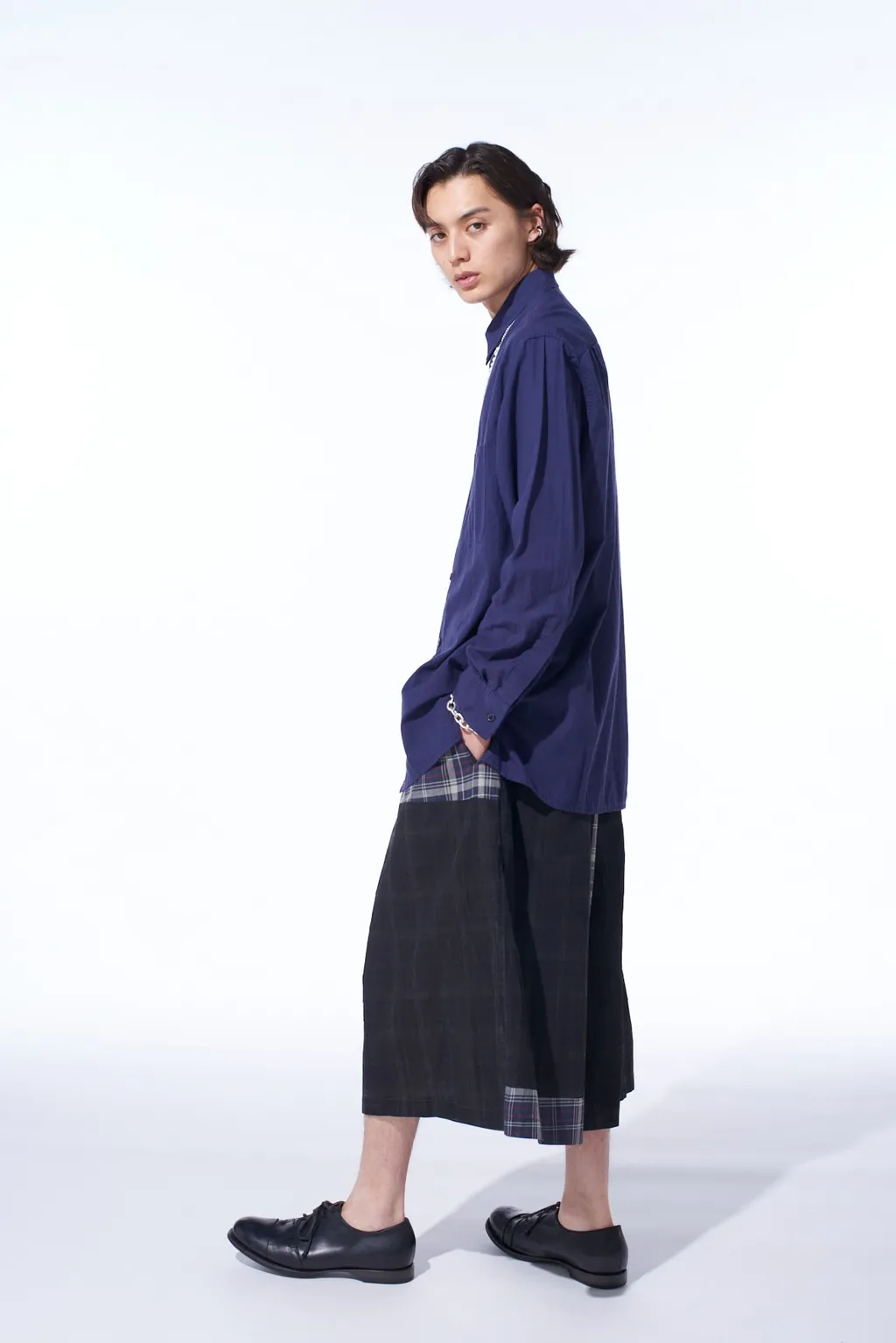 Broadcloth Chambray Loose-Fit Regular Collar Shirt