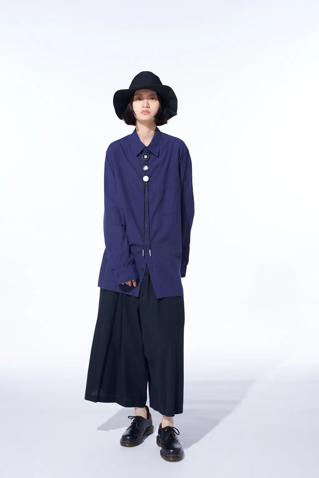 Broadcloth Chambray Loose-Fit Regular Collar Shirt