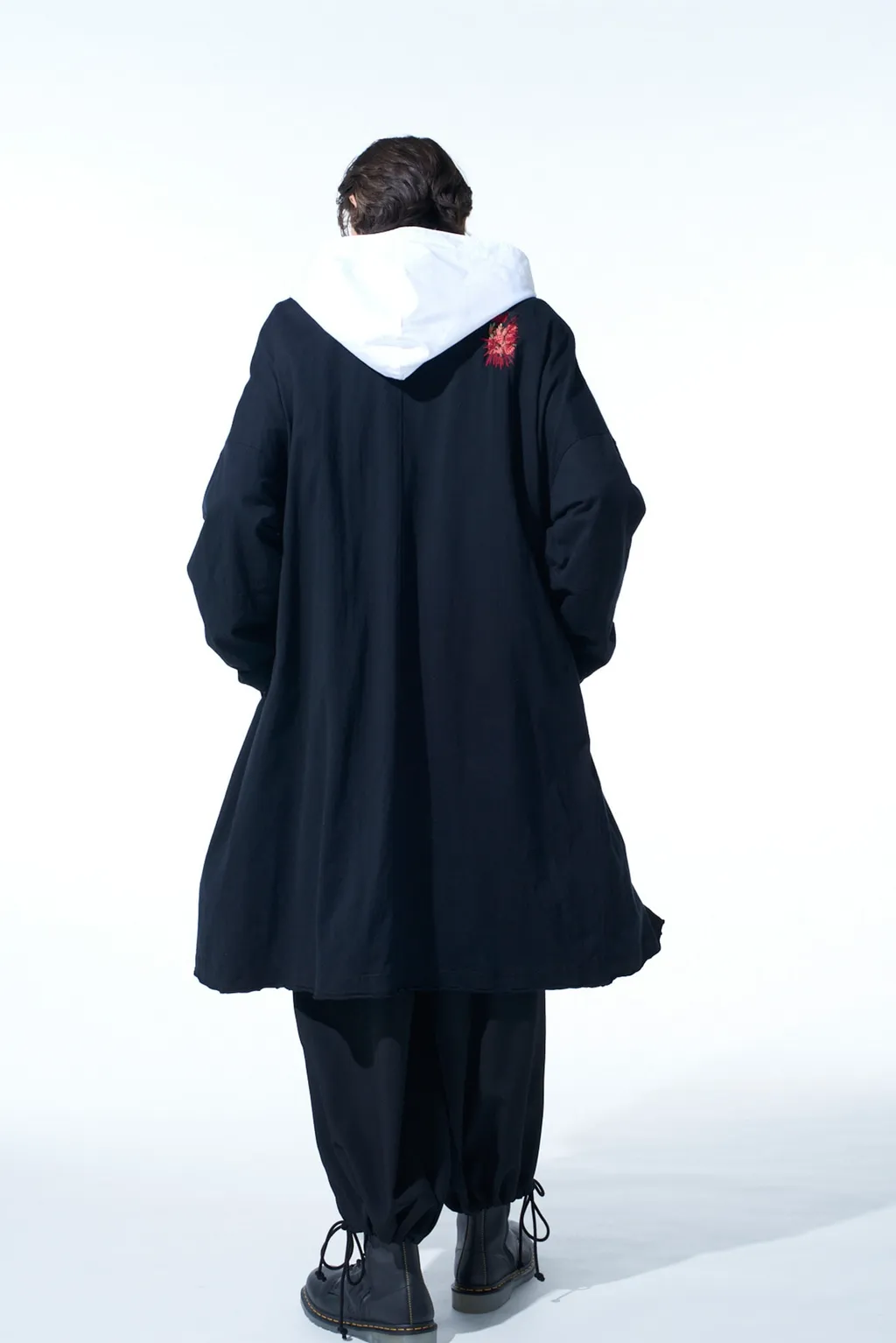 Classic Jersey Tyrolean Embroidery Collarless Long Cardigan