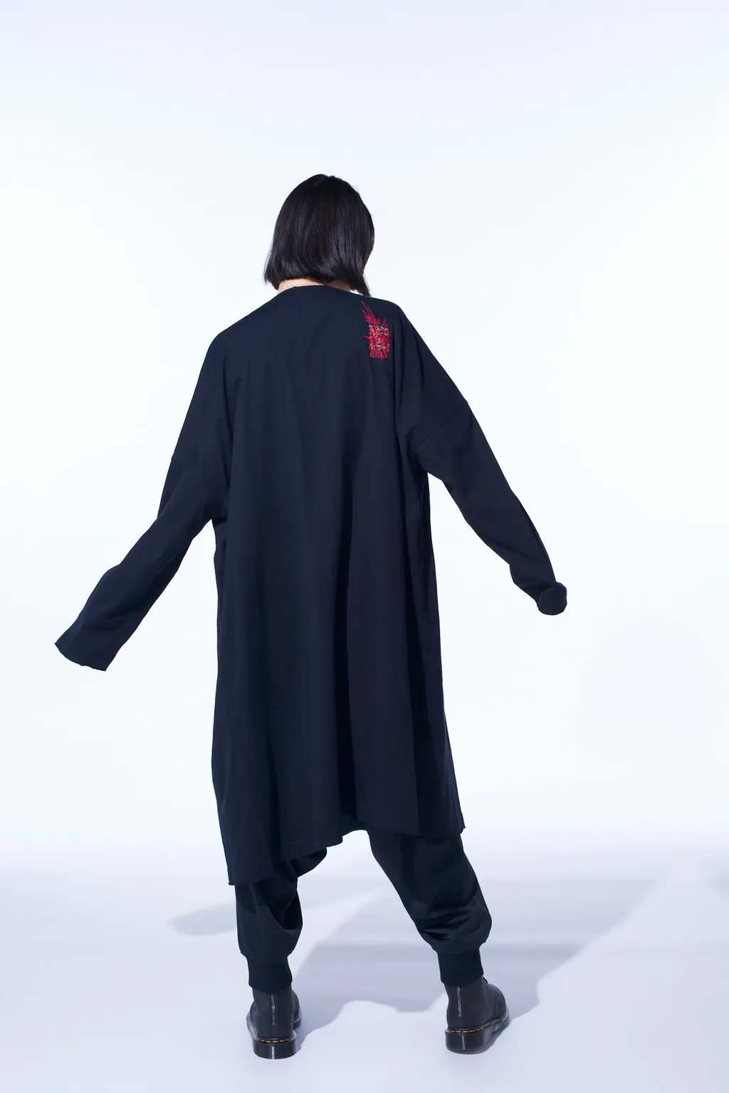 Classic Jersey Tyrolean Embroidery Collarless Long Cardigan