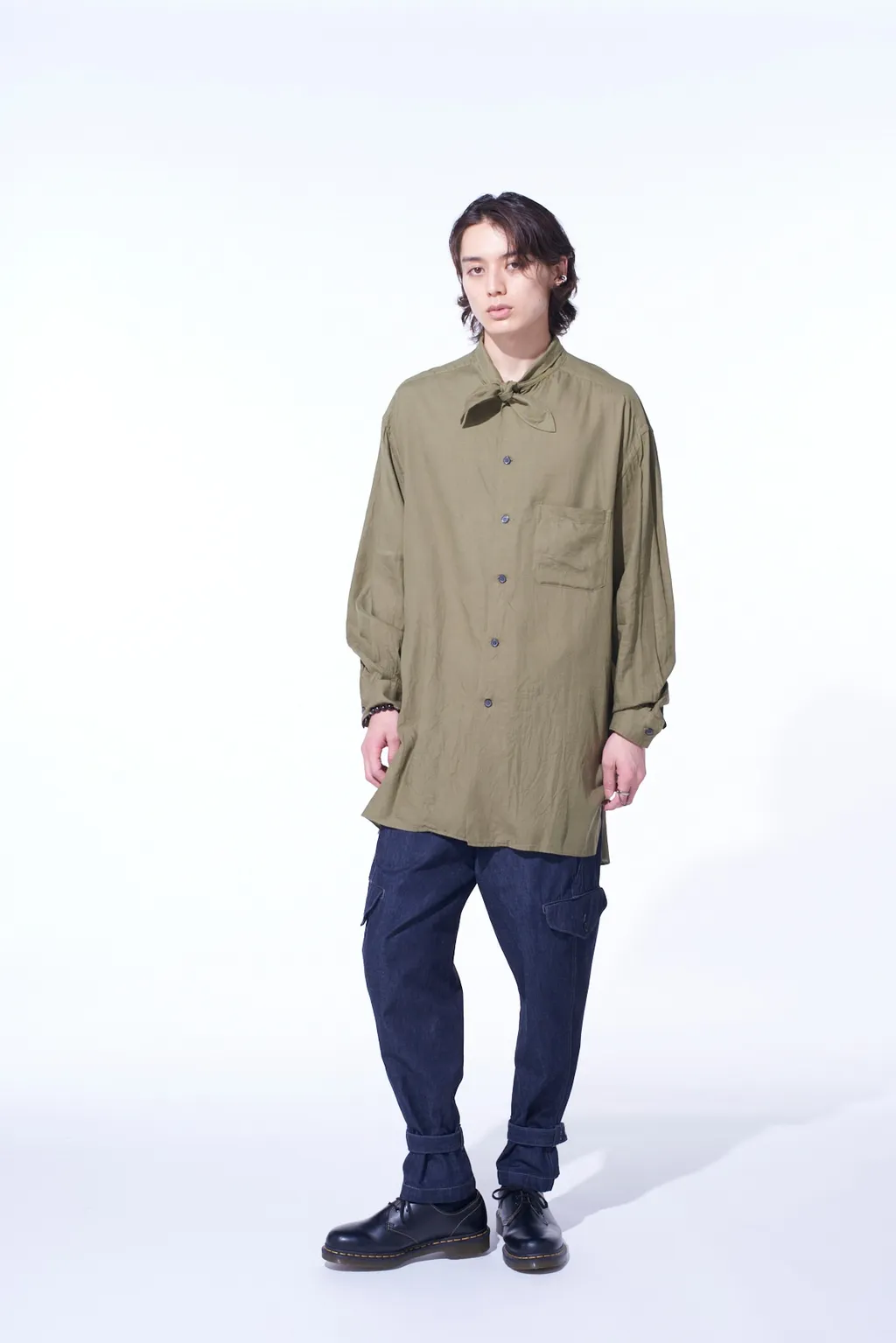 Cotton/Cellulose Broad Ribbon Collar Shirt