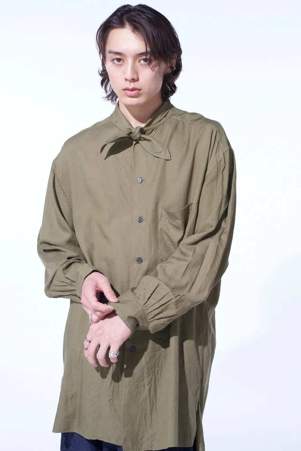Cotton/Cellulose Broad Ribbon Collar Shirt