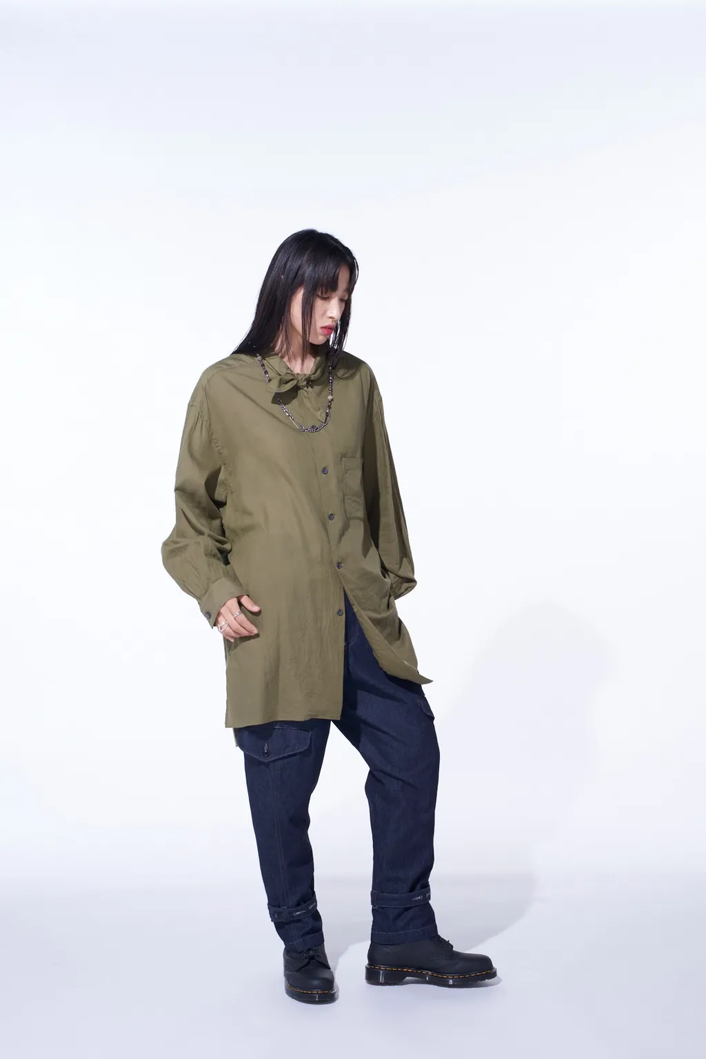 Cotton/Cellulose Broad Ribbon Collar Shirt