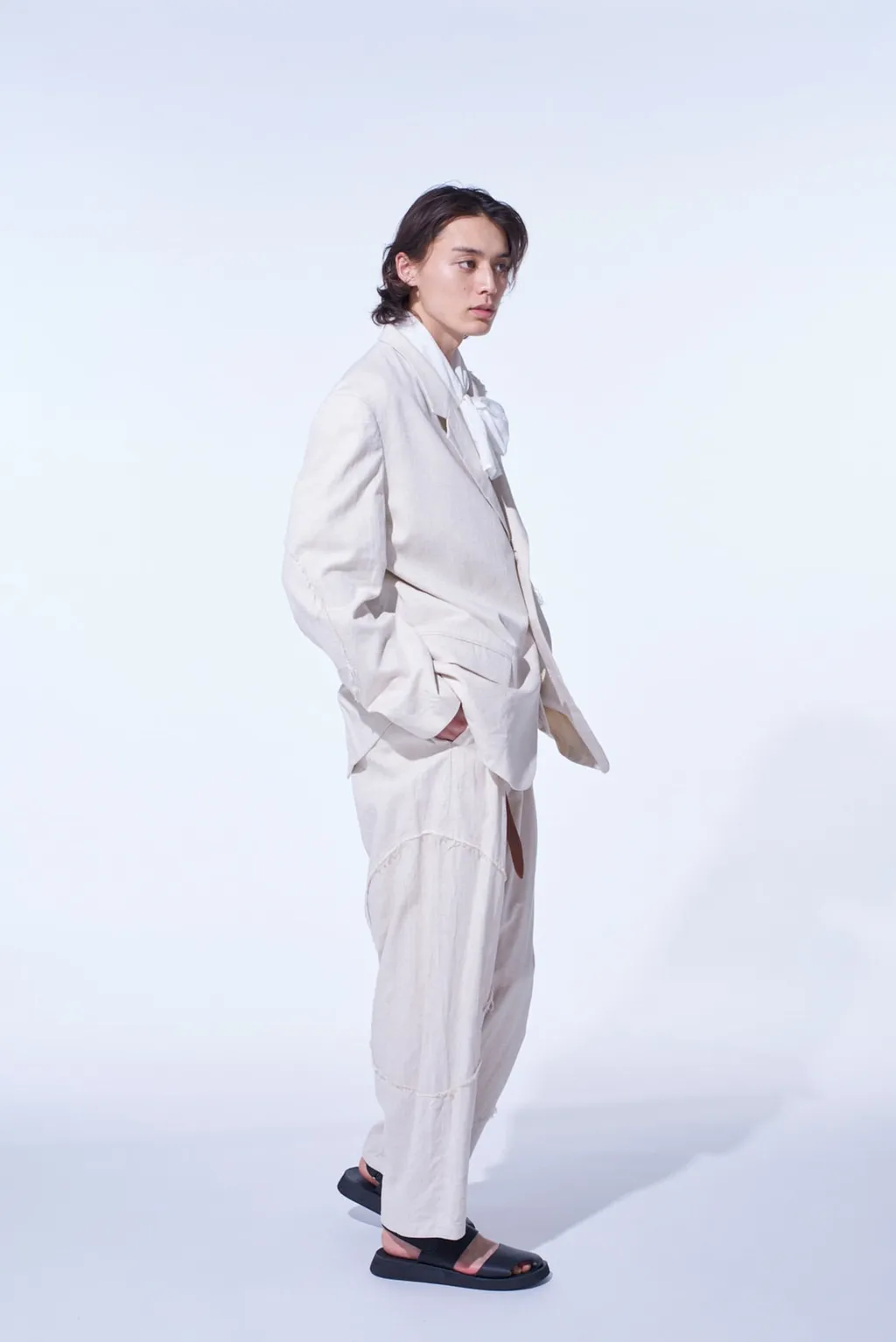 Linen/Cotton Herringbone Zigzag Cut-Out Jacket