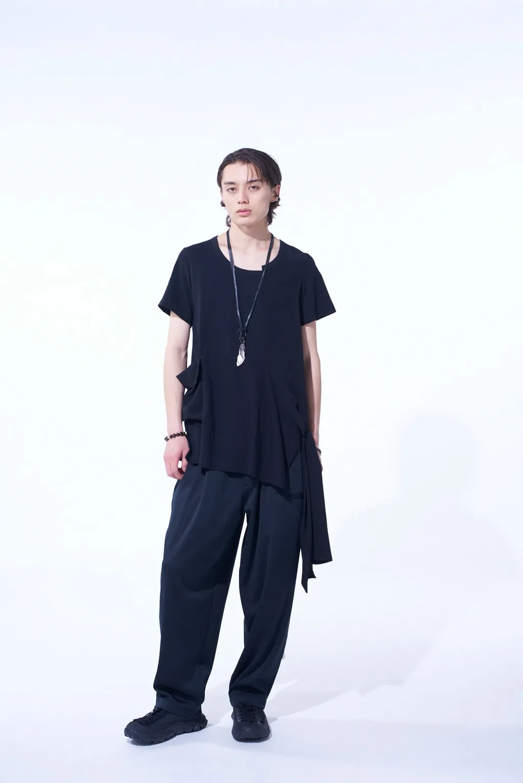 Soft Jersey+Crepe De Chine Pocket Side Slit Knot T-Shirt
