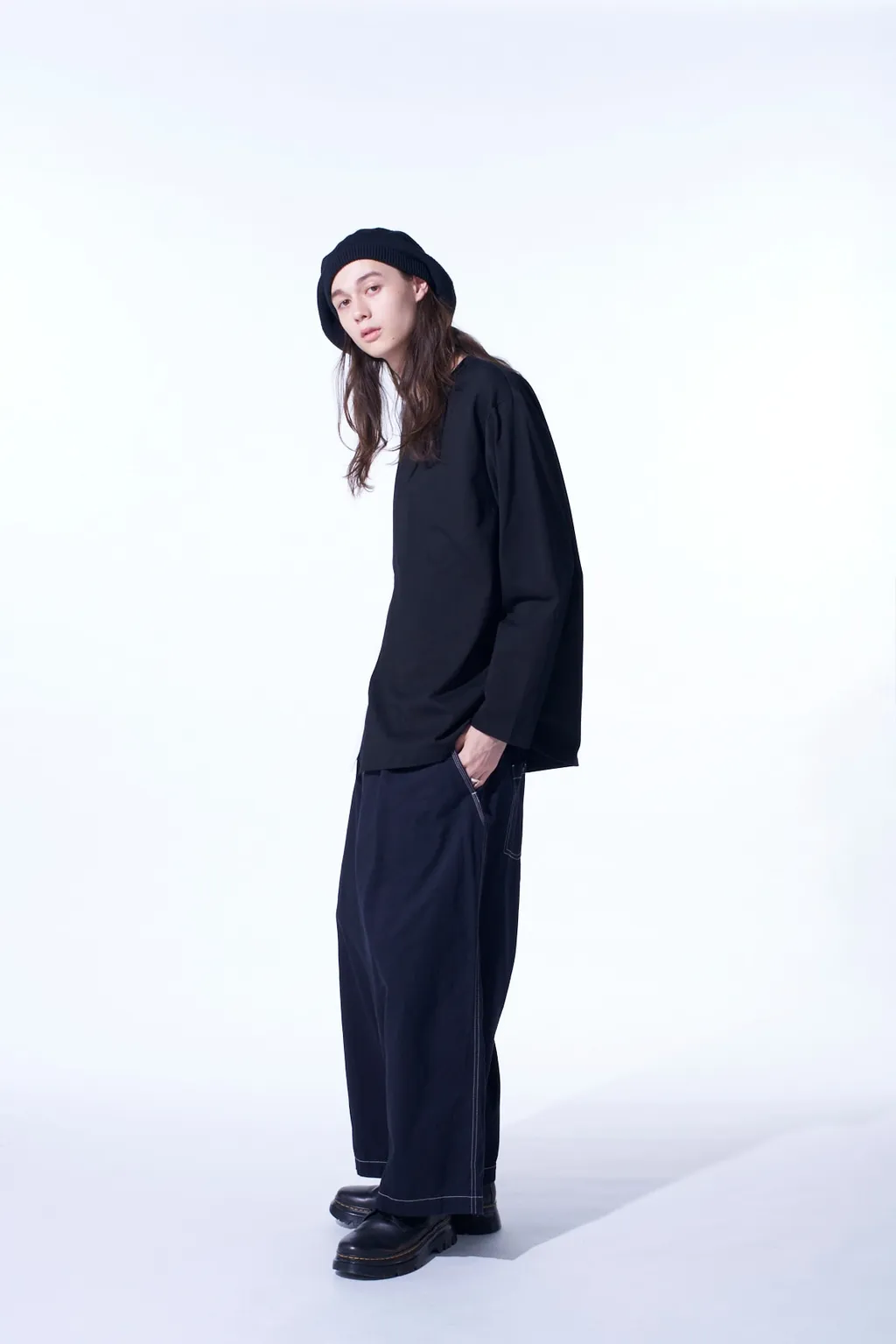 Bicolor Long-Sleeved T-Shirt With Hem Slits