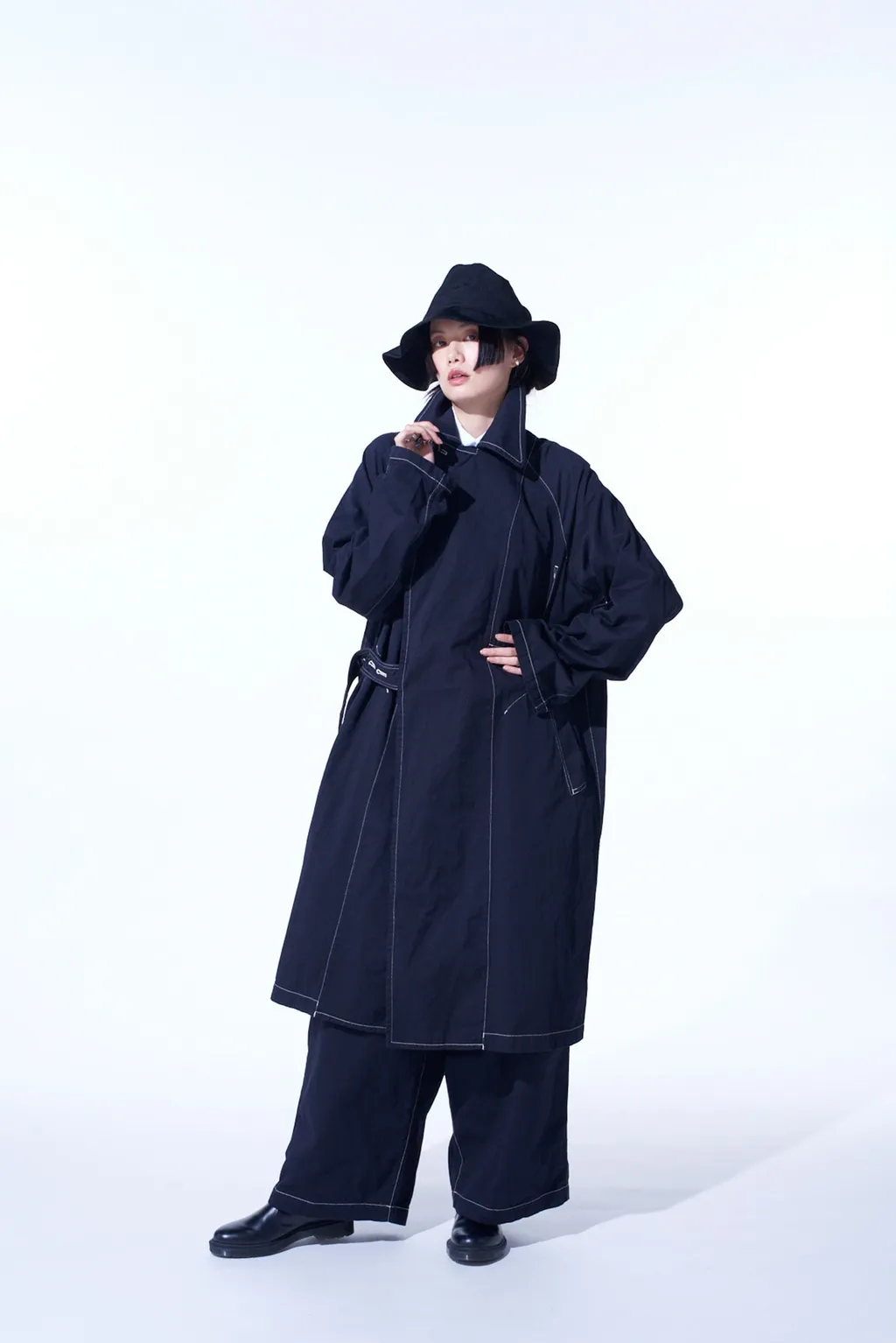 Cotton Twill Garment Dyed Tie-Locken Coat