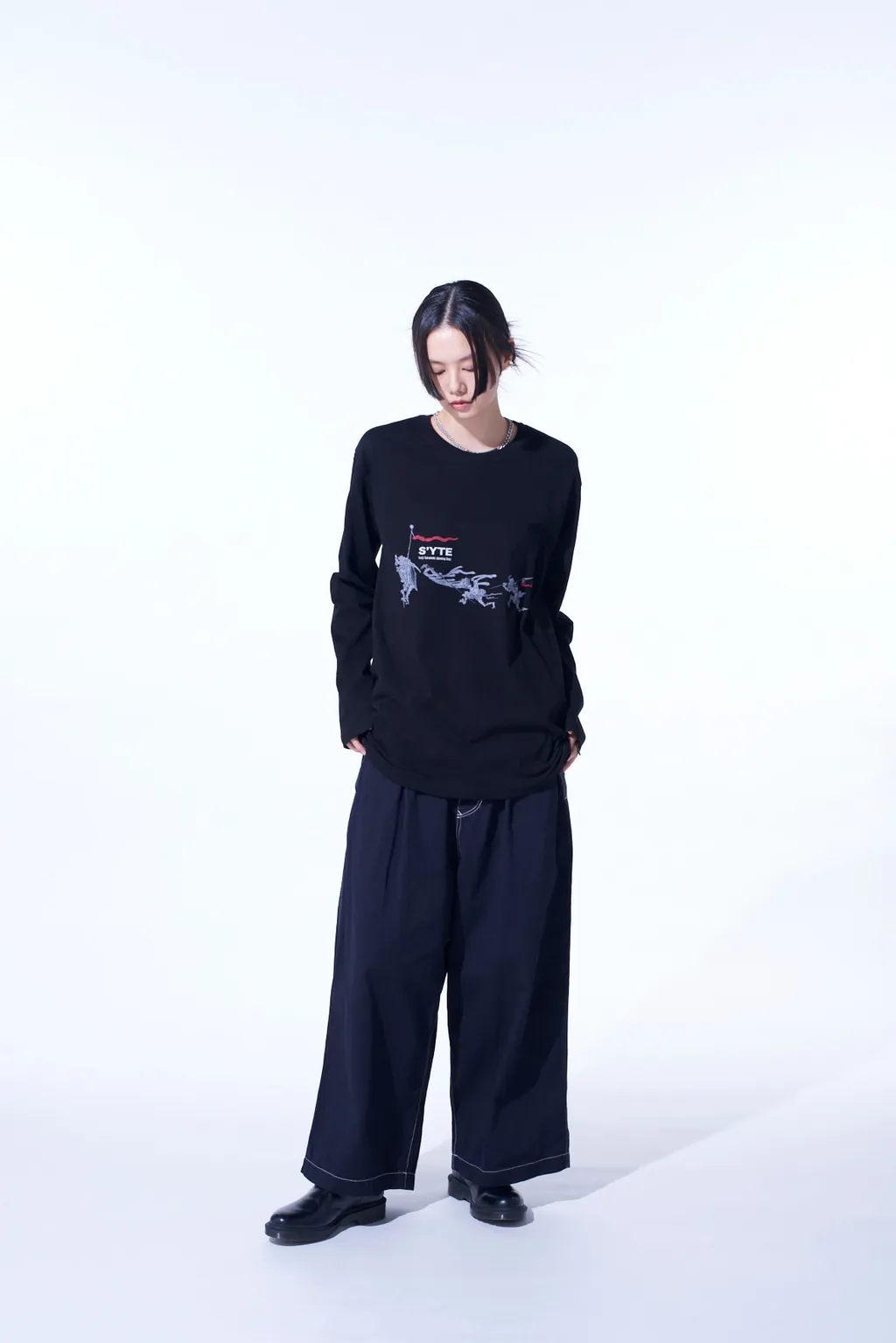 Graphic Long-Sleeved T-Shirt Three Demons