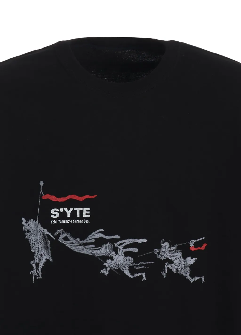 Graphic Long-Sleeved T-Shirt Three Demons
