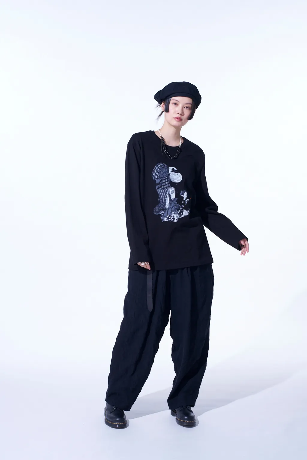 Ukiyo-E Graphic Long-Sleeved T-Shirt Flowers And Lanterns