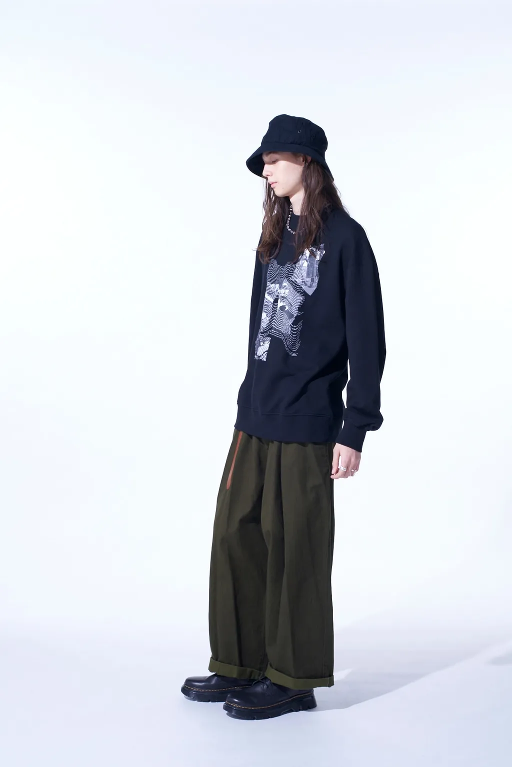 Yy Message Collage Graphic Pullover