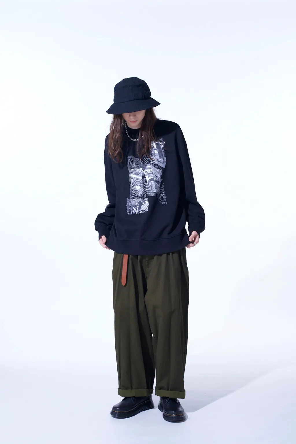 Yy Message Collage Graphic Pullover