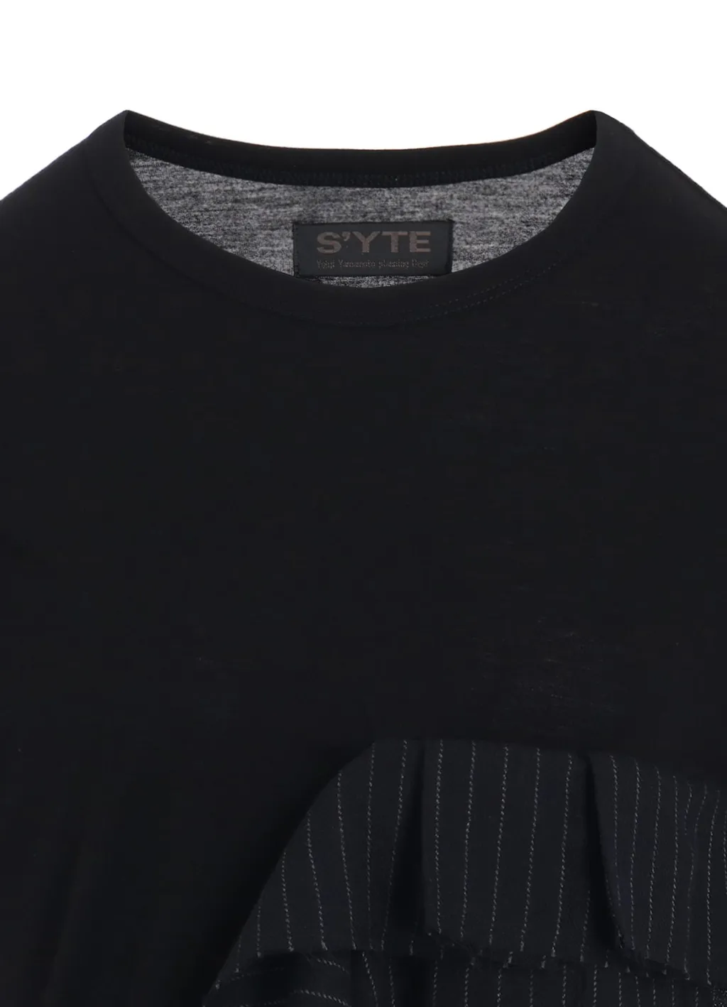Rayon Jersey Long-Sleeved T-Shirt With Pleated Stripes Fabric