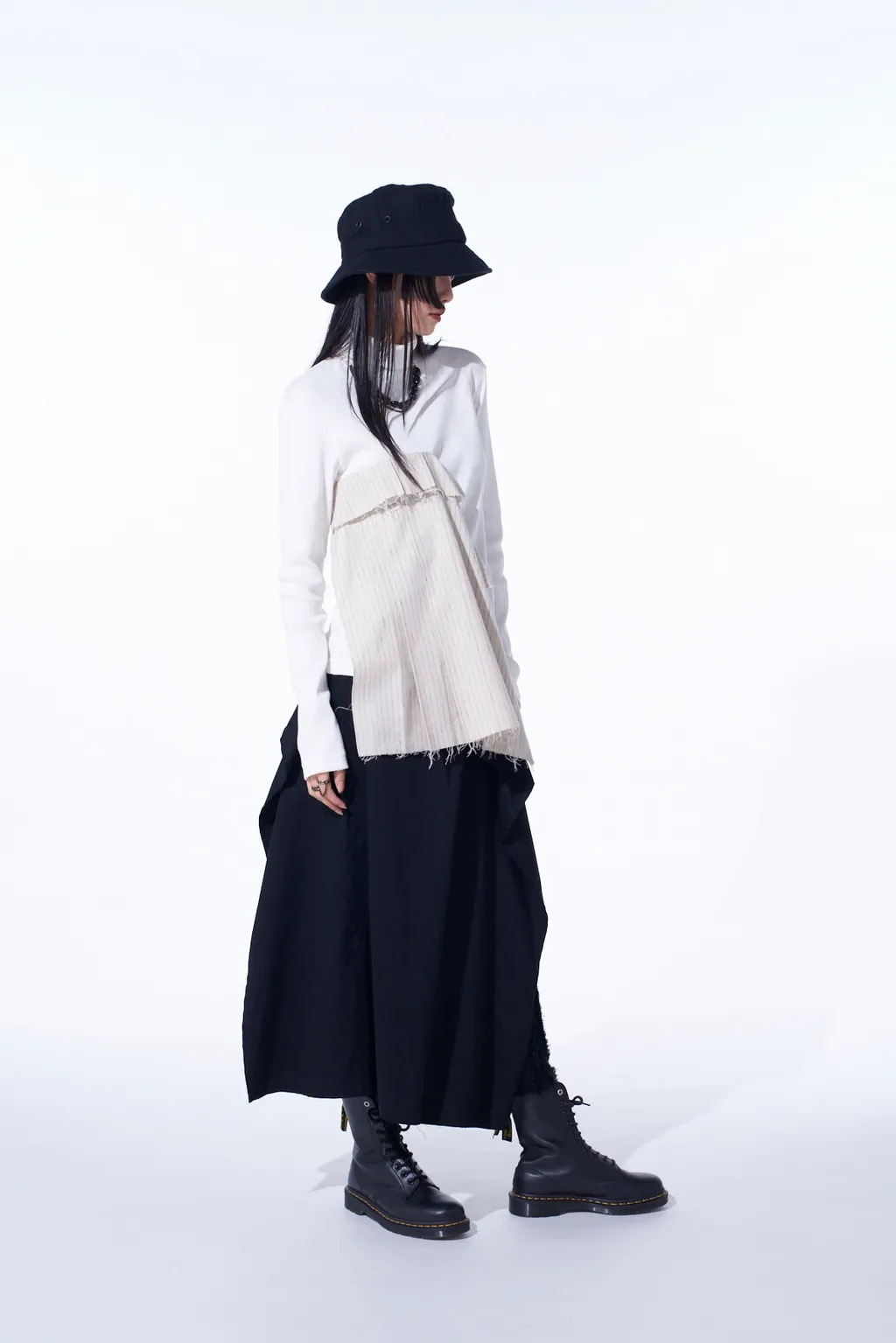 Cotton Rib Jersey Long-Sleeved High-Neck T-Shirt With Pleated Stripes Fabric