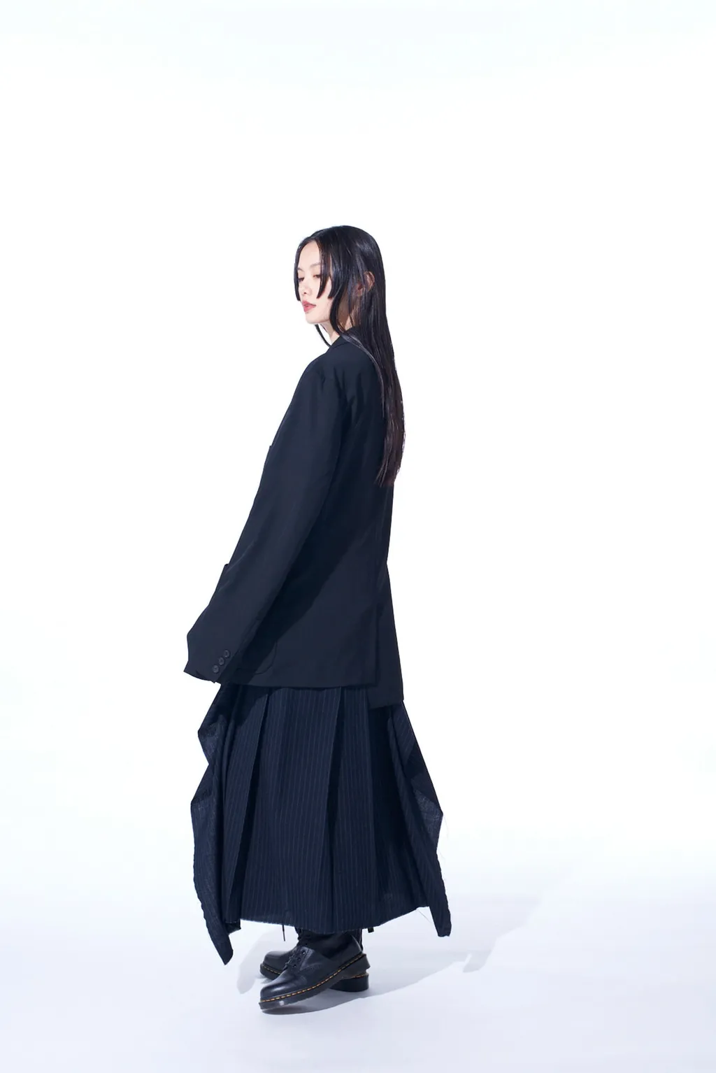 Washer Wool Gabardine Asymmetrical Pleated Jacket