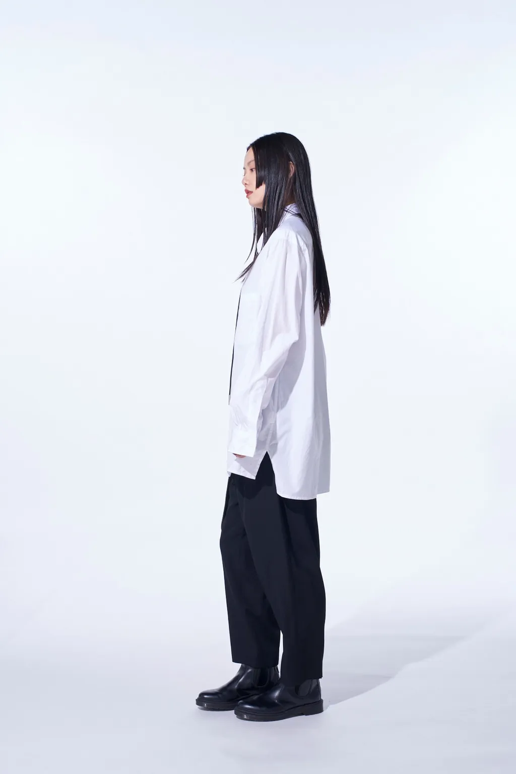 Cotton Broad Loose-Fit Regular Collar Shirt