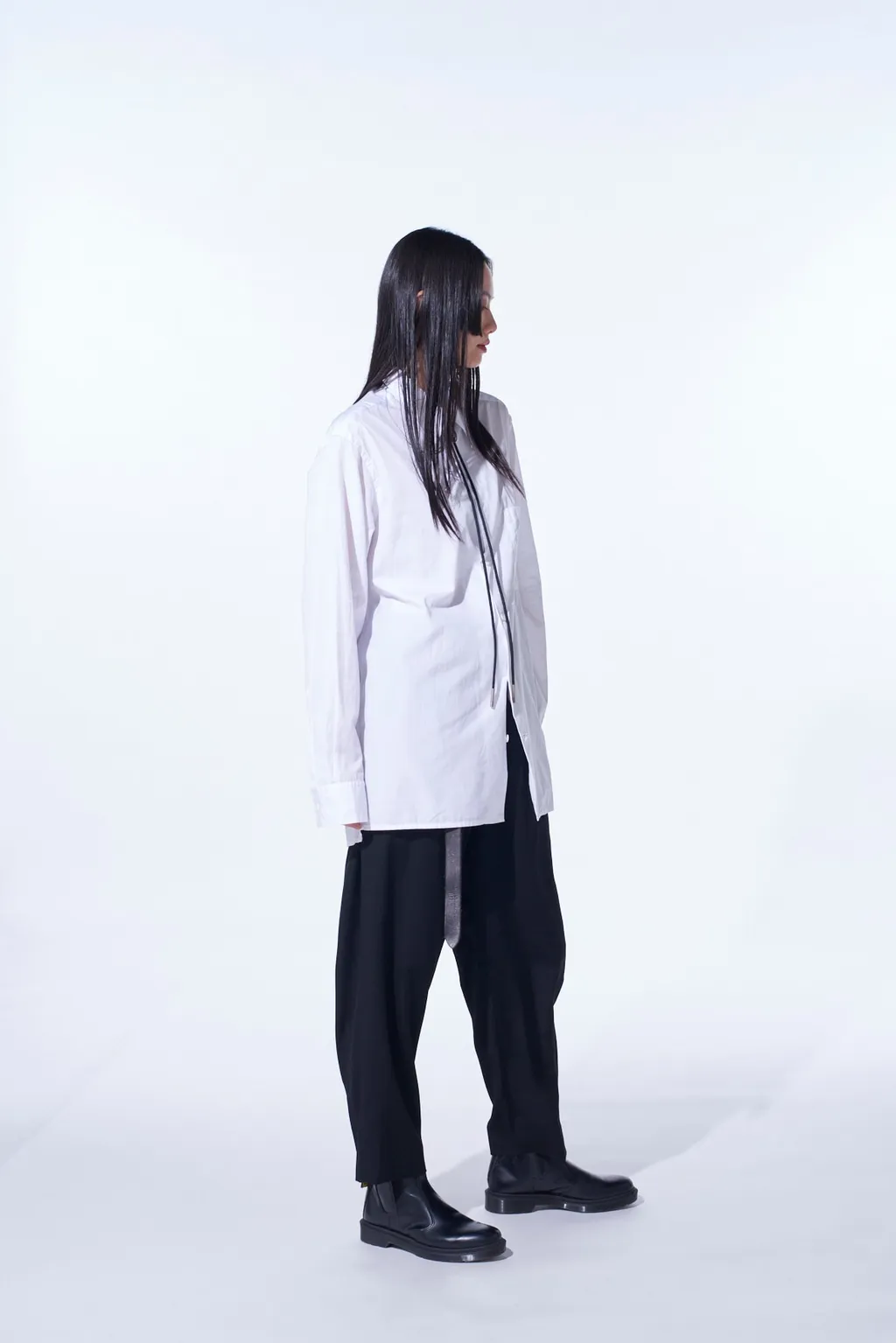Cotton Broad Loose-Fit Regular Collar Shirt
