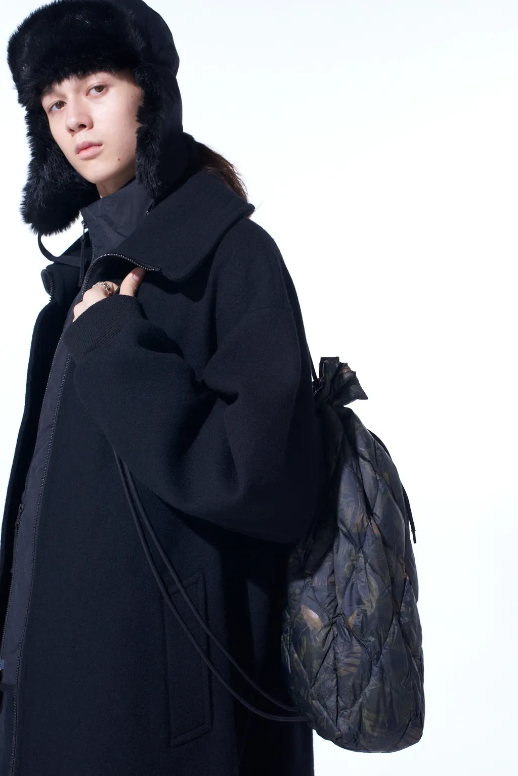 【S'yte X Taion】Dahlia Camouflage Quilted Down 2Way Mini Bonsack